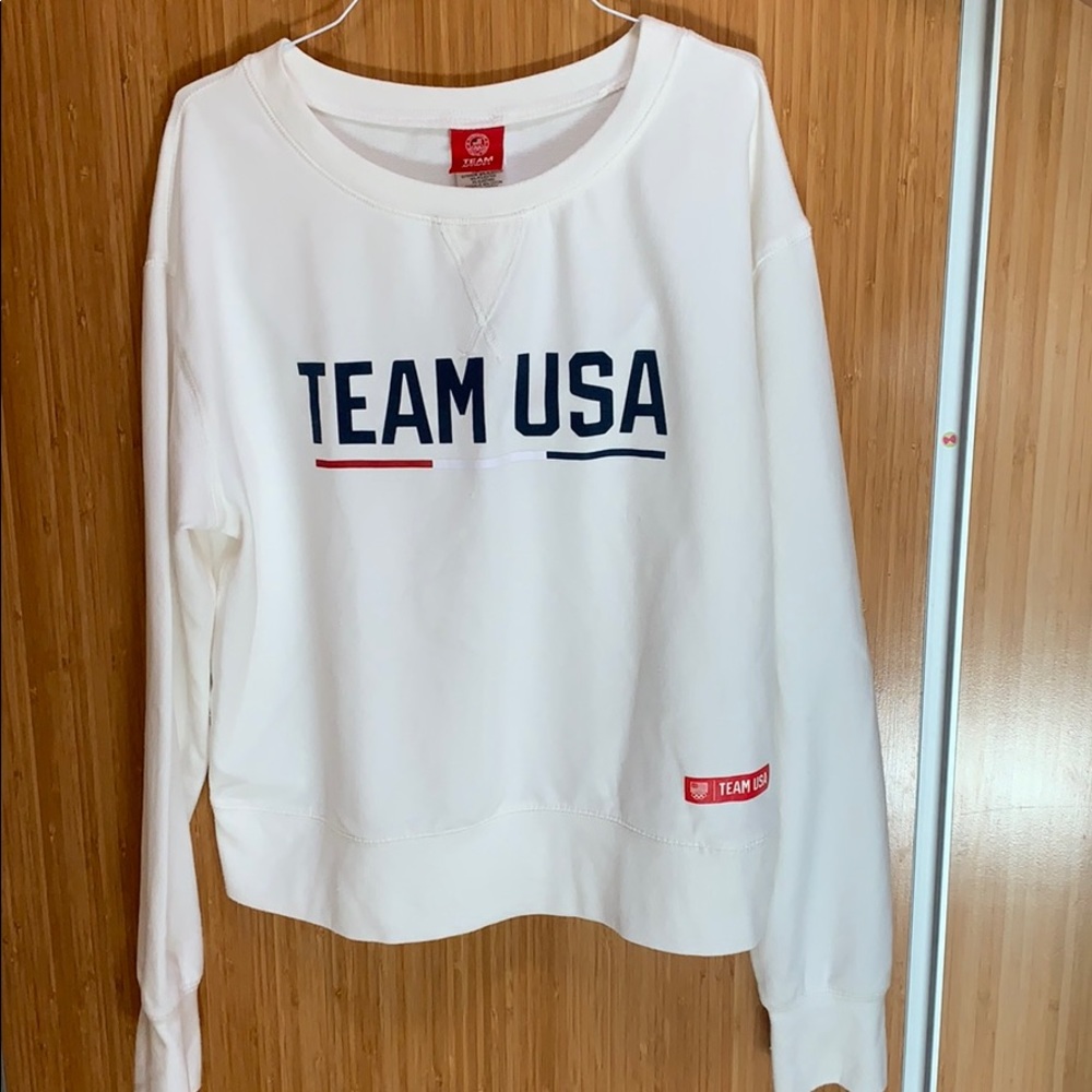 authentic usa crewneck